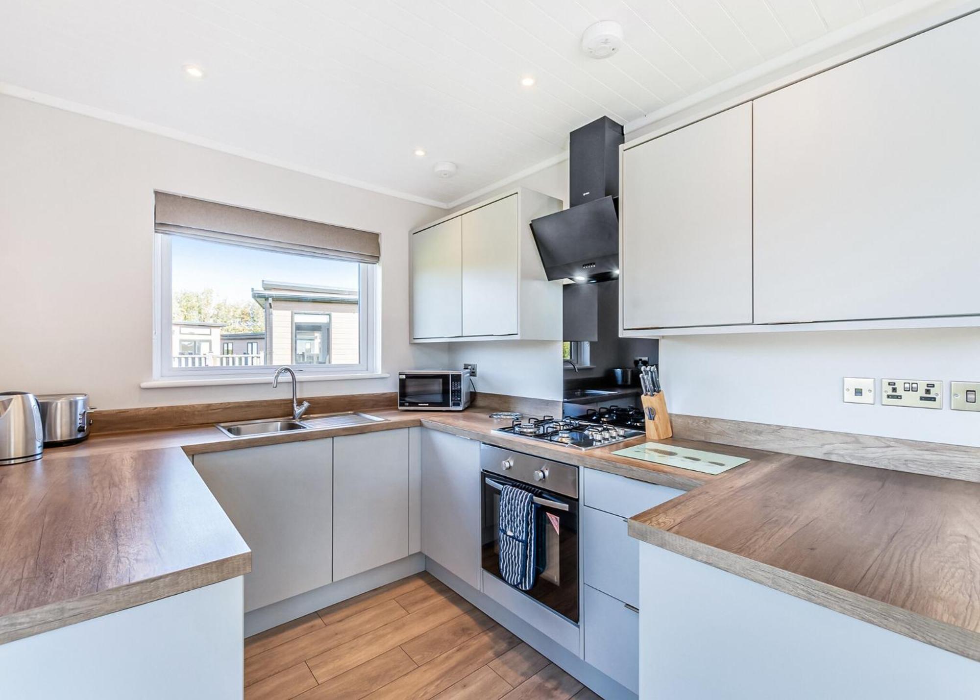 Waterside Hambleton Lakeside Lodges Poulton-le-Fylde Exterior foto
